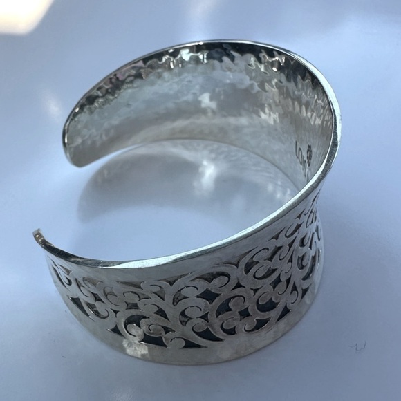 Lois Hill Silver 1033 Conclave Scroll Graduated Cuff Bracelet - Picture 5 of 5